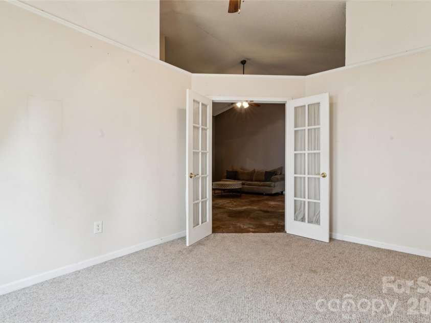 3609 Edgeview Drive, Indian Trail, NC 28079.  MLS# CAR4416873, YatesRealty ID 47475. 
