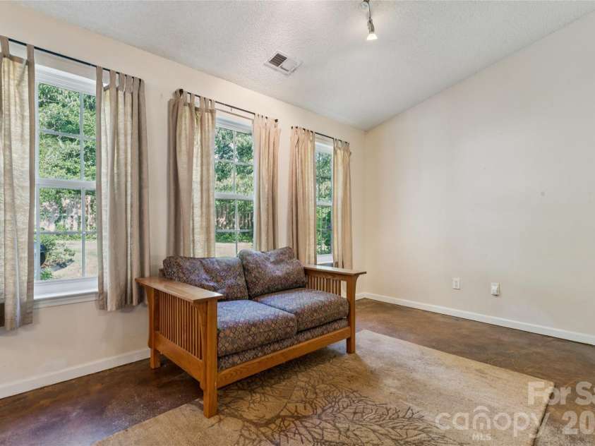 3609 Edgeview Drive, Indian Trail, NC 28079.  MLS# CAR4416873, YatesRealty ID 47475. 