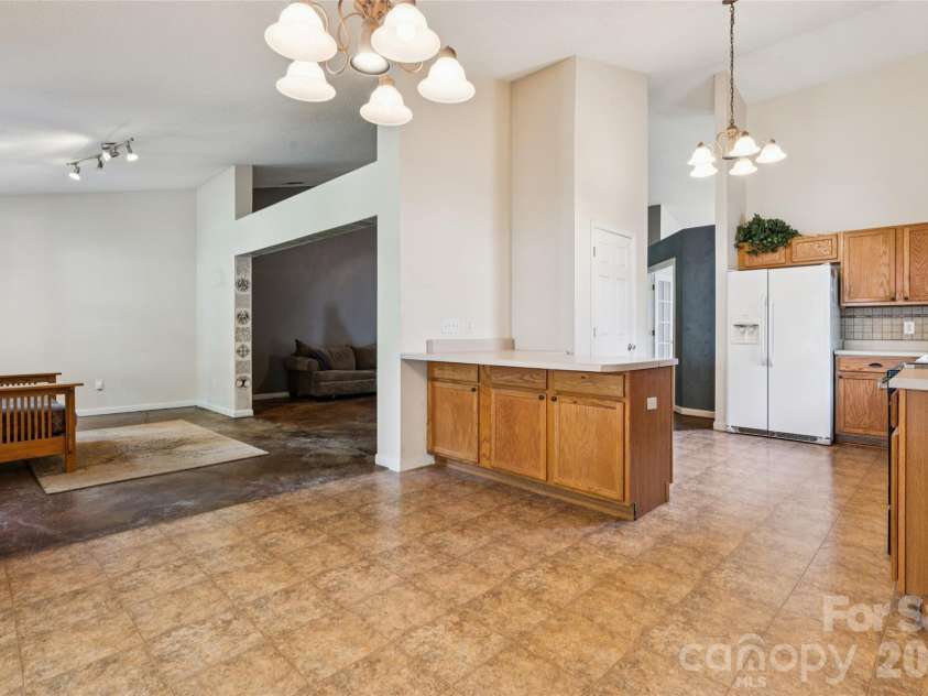3609 Edgeview Drive, Indian Trail, NC 28079.  MLS# CAR4416873, YatesRealty ID 47475. 