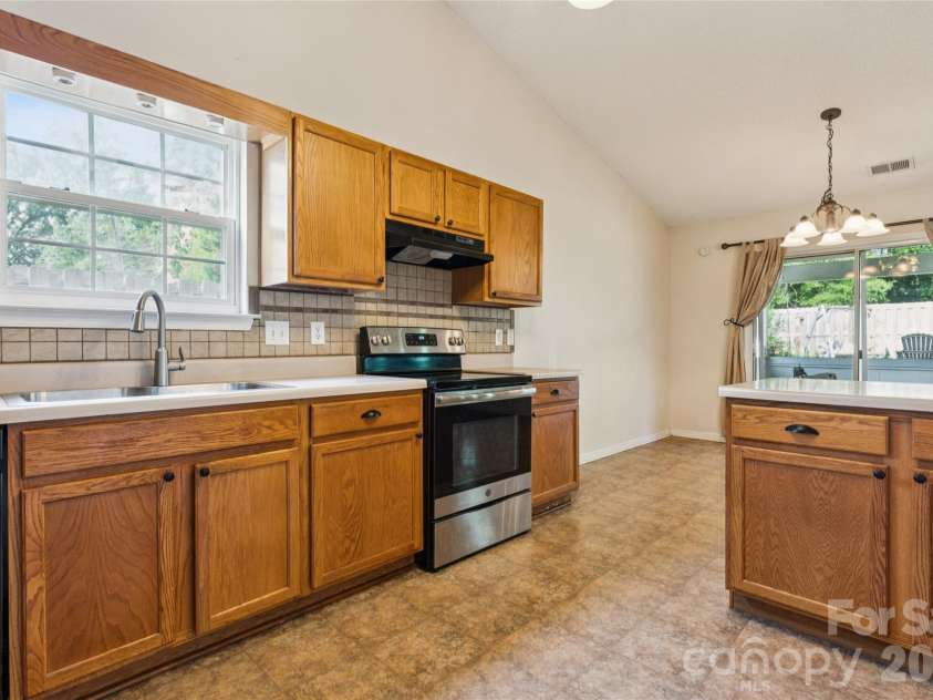 3609 Edgeview Drive, Indian Trail, NC 28079.  MLS# CAR4416873, YatesRealty ID 47475. 