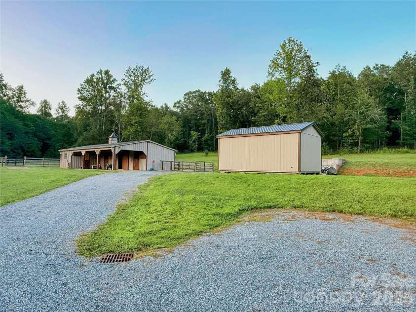 1091 Bill Collins Road, Columbus, NC 28722.  MLS# CAR4416811, YatesRealty ID 47476. New Storage Shed