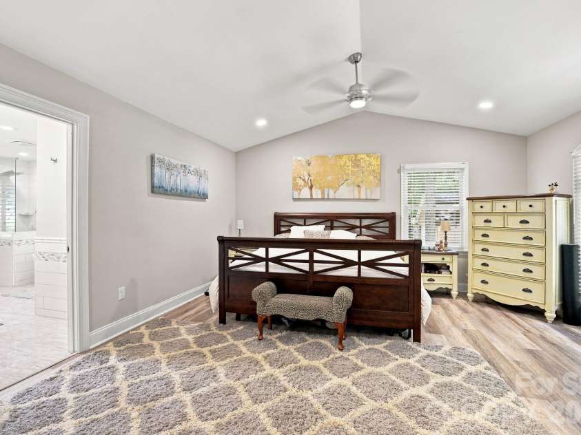 205 Dornoch Drive, Matthews, NC 28104.  MLS# CAR4417677, YatesRealty ID 47477. Primary Bedroom