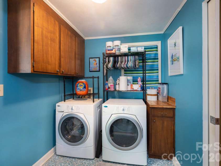 1030 Jackson Street, Salisbury, NC 28144.  MLS# CAR4418763, YatesRealty ID 47478. Laundry