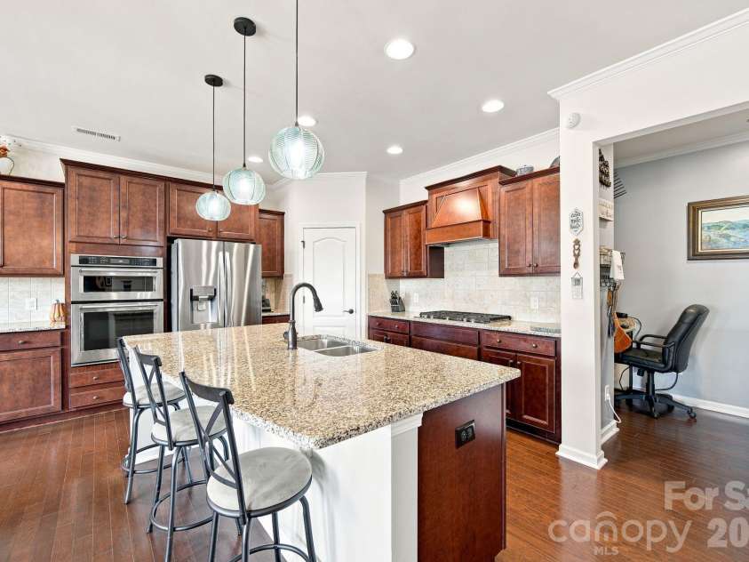 3013 Palm Drive, Fort Mill, SC 29715.  MLS# CAR4418016, YatesRealty ID 47479. 