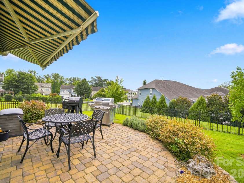 3013 Palm Drive, Fort Mill, SC 29715.  MLS# CAR4418016, YatesRealty ID 47479. 