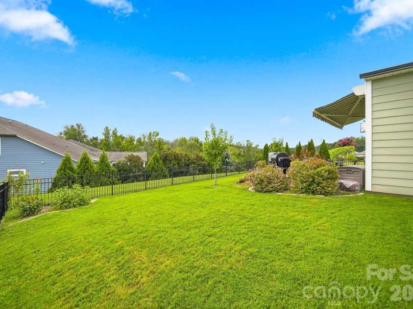 3013 Palm Drive, Fort Mill, SC 29715.  MLS# CAR4418016, YatesRealty ID 47479. 