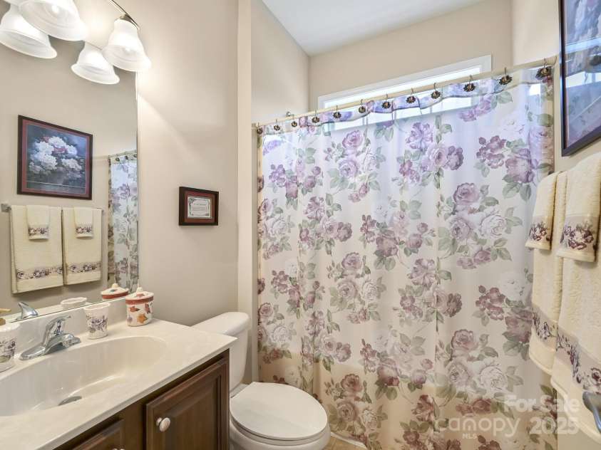 19 Pamlico Road, Fletcher, NC 28732.  MLS# CAR4304900, YatesRealty ID 4748. 