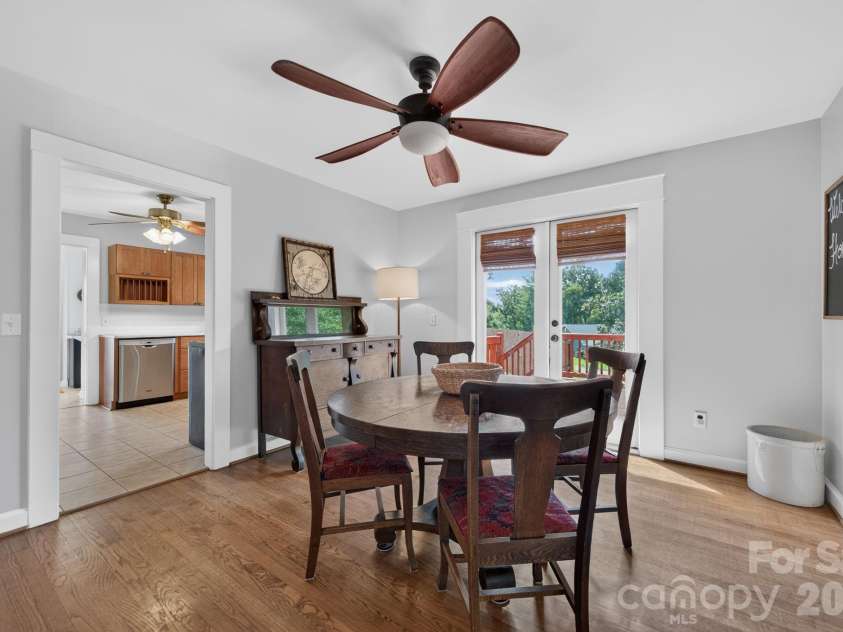 780 Jupiter Road, Weaverville, NC 28787.  MLS# CAR4417969, YatesRealty ID 47480. Access to Kitchen