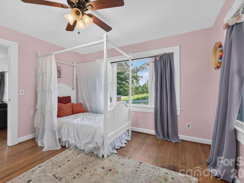 780 Jupiter Road, Weaverville, NC 28787.  MLS# CAR4417969, YatesRealty ID 47480. Corner Room with Windows