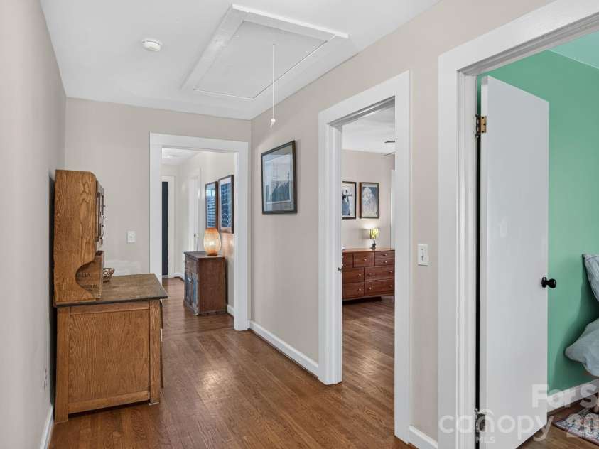 780 Jupiter Road, Weaverville, NC 28787.  MLS# CAR4417969, YatesRealty ID 47480. Interior Hallway