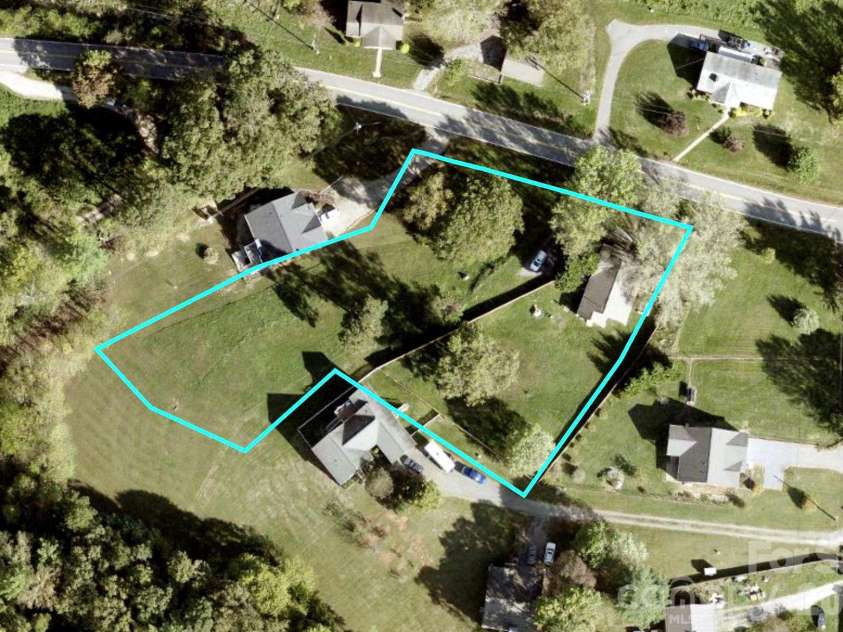 780 Jupiter Road, Weaverville, NC 28787.  MLS# CAR4417969, YatesRealty ID 47480. Property Lines