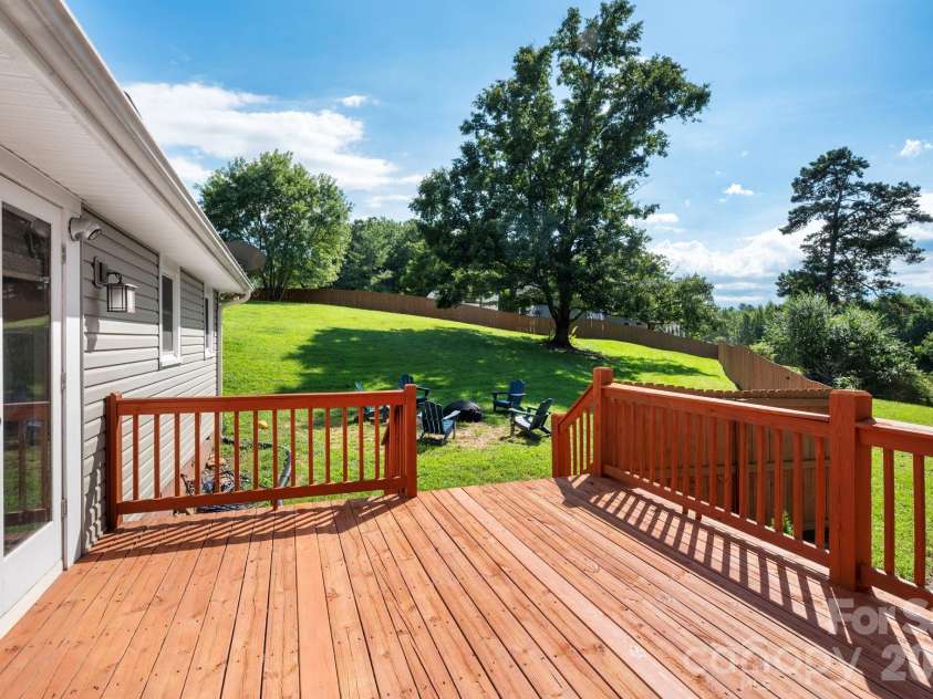 780 Jupiter Road, Weaverville, NC 28787.  MLS# CAR4417969, YatesRealty ID 47480. Recently Stained