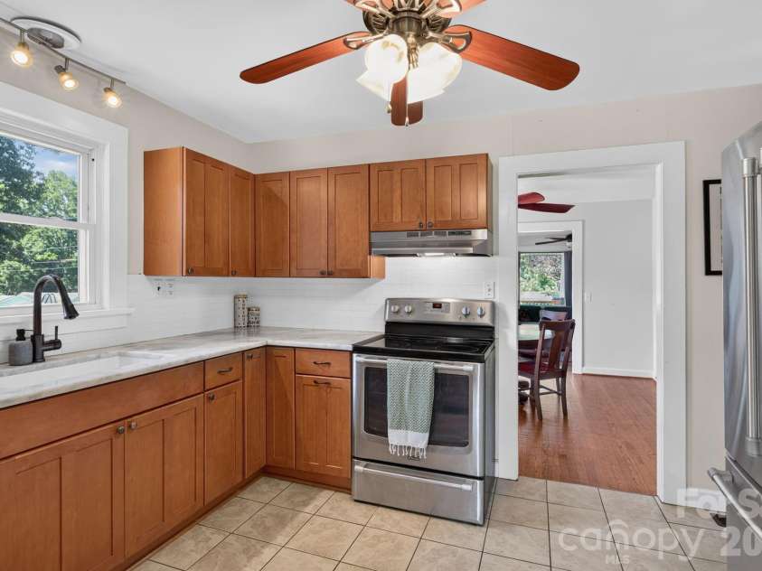 780 Jupiter Road, Weaverville, NC 28787.  MLS# CAR4417969, YatesRealty ID 47480. Spacious