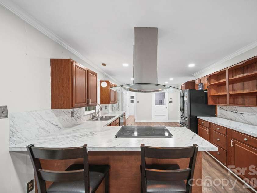 145 Gold Branch Road, Salisbury, NC 28146.  MLS# CAR4419187, YatesRealty ID 47481. Kitchen