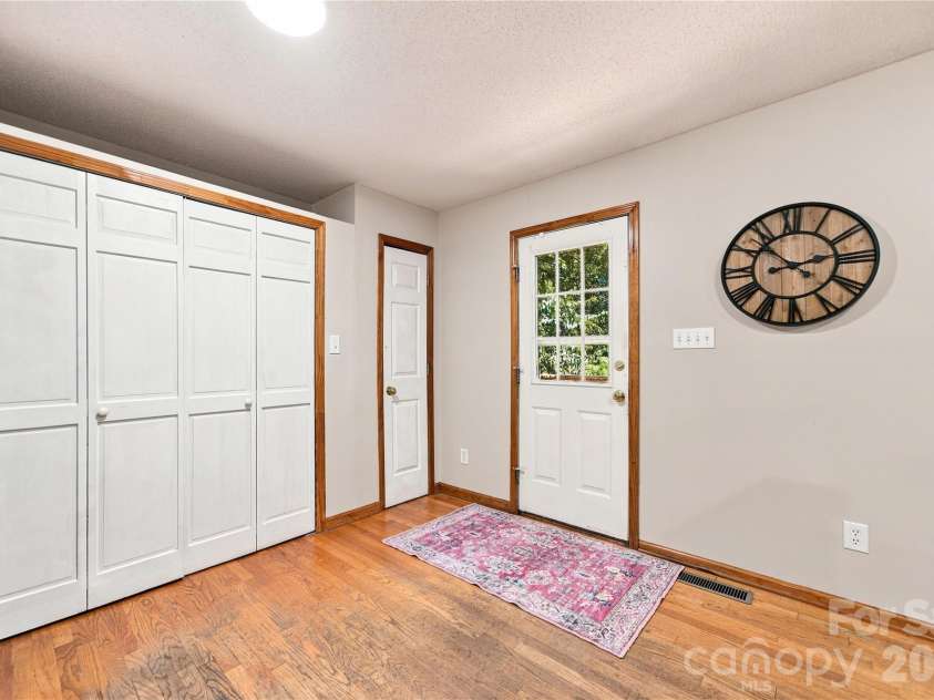 122 Providence Place, York, SC 29745.  MLS# CAR4418463, YatesRealty ID 47482. 