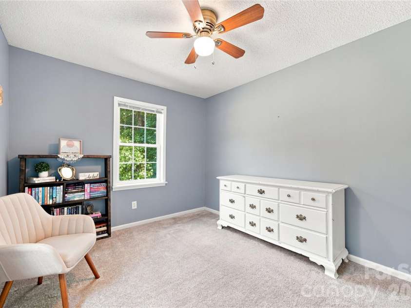 122 Providence Place, York, SC 29745.  MLS# CAR4418463, YatesRealty ID 47482. 