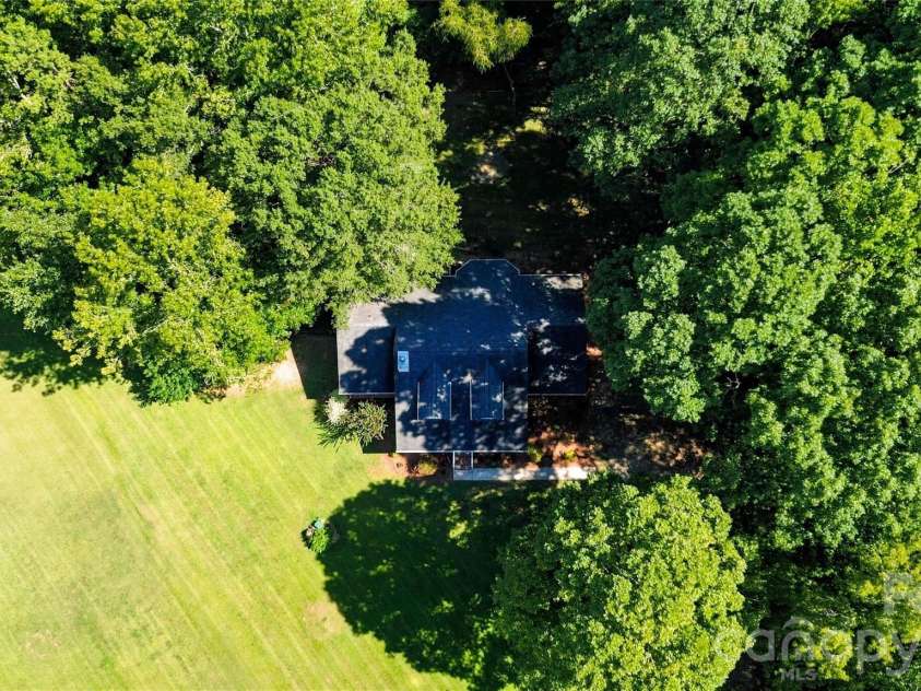 122 Providence Place, York, SC 29745.  MLS# CAR4418463, YatesRealty ID 47482. 