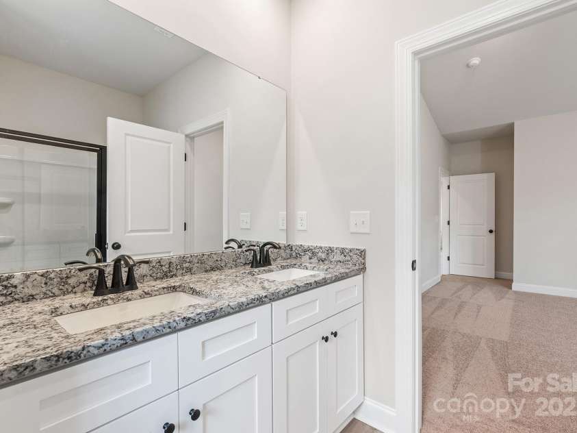 4131 Bolo Drive, Charlotte, NC 28215.  MLS# CAR4328989, YatesRealty ID 4749. 