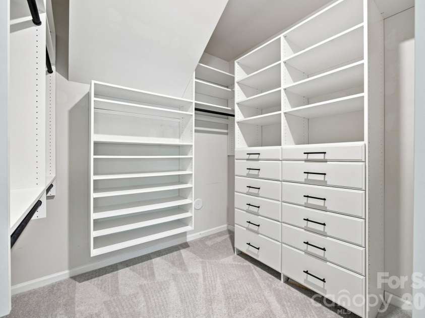 517 Cellini Place, Mount Holly, NC 28120.  MLS# CAR4408060, YatesRealty ID 47490. Custom walk-in primary closet