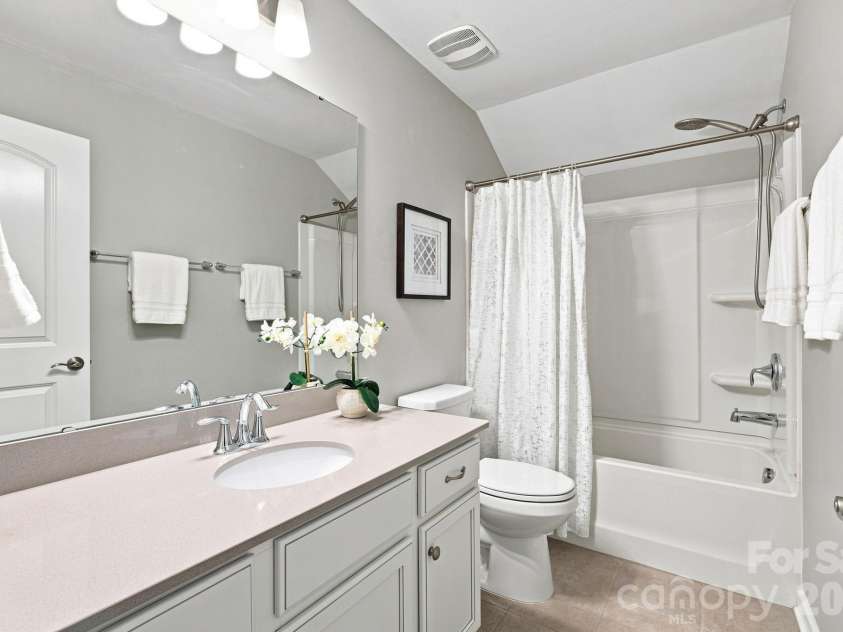 517 Cellini Place, Mount Holly, NC 28120.  MLS# CAR4408060, YatesRealty ID 47490. Full Bath up