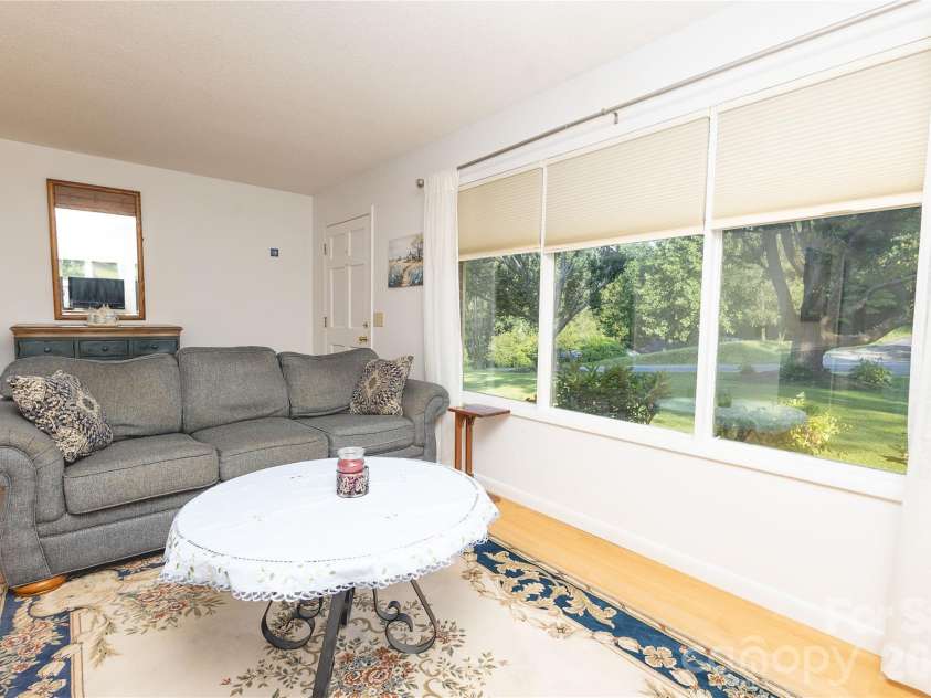 15 Golden Leaf Drive, Marion, NC 28752.  MLS# CAR4415738, YatesRealty ID 47491. 