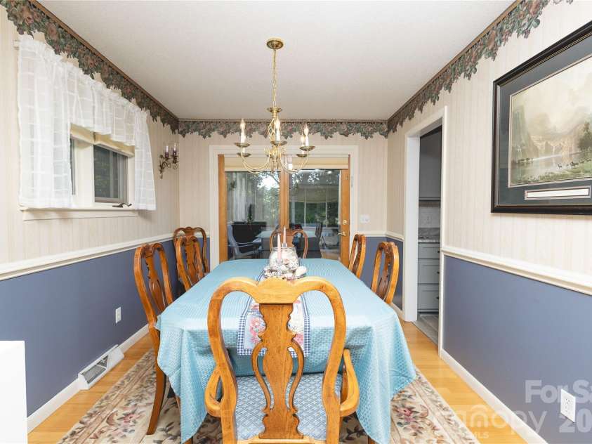 15 Golden Leaf Drive, Marion, NC 28752.  MLS# CAR4415738, YatesRealty ID 47491. 
