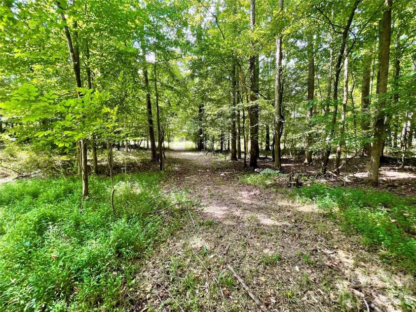2453 Quarry Road, York, SC 29745.  MLS# CAR4417345, YatesRealty ID 47492. 