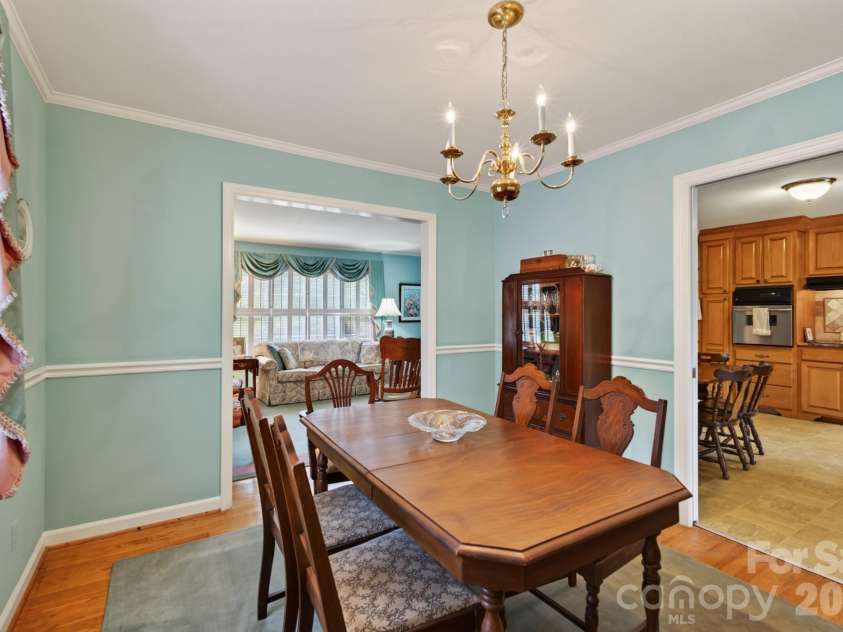 2124 Poinsett Drive, Rock Hill, SC 29732.  MLS# CAR4419114, YatesRealty ID 47494. 