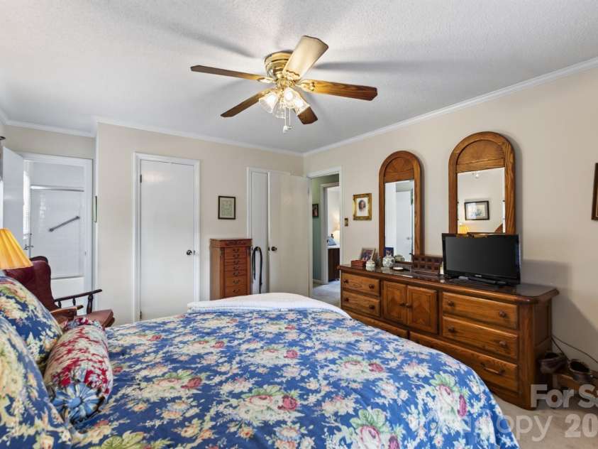 2124 Poinsett Drive, Rock Hill, SC 29732.  MLS# CAR4419114, YatesRealty ID 47494. 