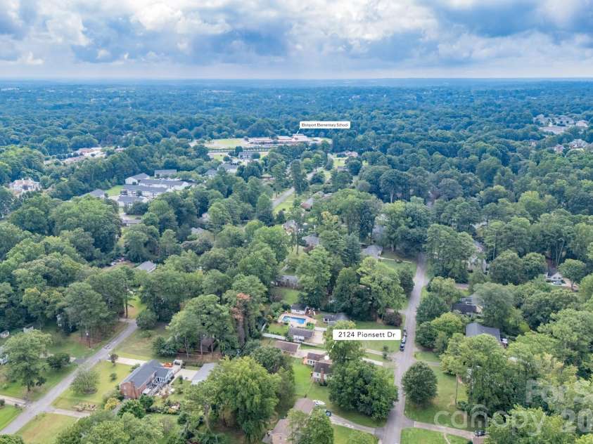 2124 Poinsett Drive, Rock Hill, SC 29732.  MLS# CAR4419114, YatesRealty ID 47494. 