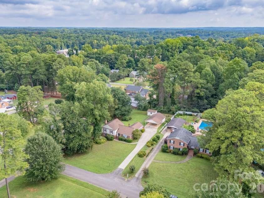 2124 Poinsett Drive, Rock Hill, SC 29732.  MLS# CAR4419114, YatesRealty ID 47494. 
