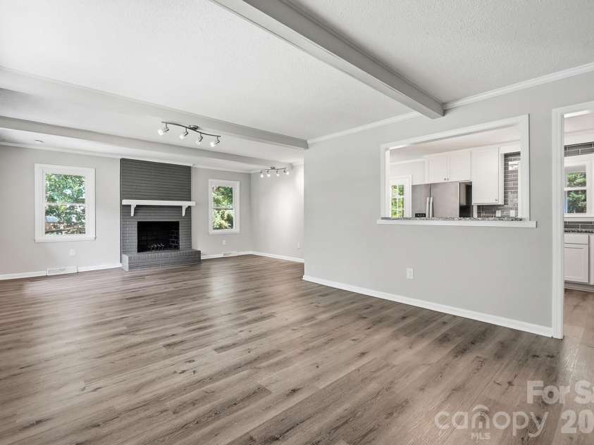 12011 Merriweather Drive, Charlotte, NC 28273.  MLS# CAR4419174, YatesRealty ID 47496. 