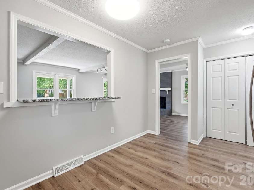 12011 Merriweather Drive, Charlotte, NC 28273.  MLS# CAR4419174, YatesRealty ID 47496. 