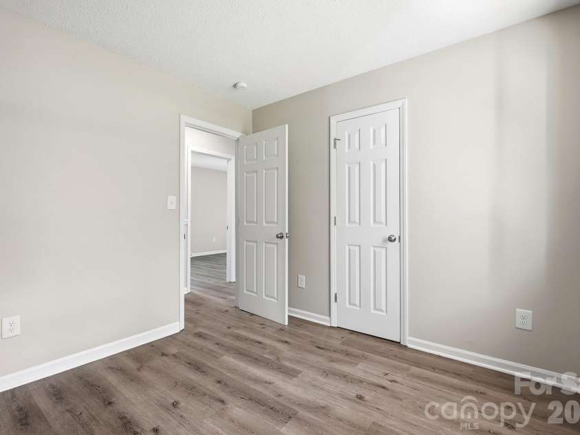 12011 Merriweather Drive, Charlotte, NC 28273.  MLS# CAR4419174, YatesRealty ID 47496. 