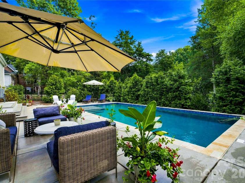 224 Kimberly Road, Davidson, NC 28036.  MLS# CAR4417649, YatesRealty ID 47497. Beautiful backyard