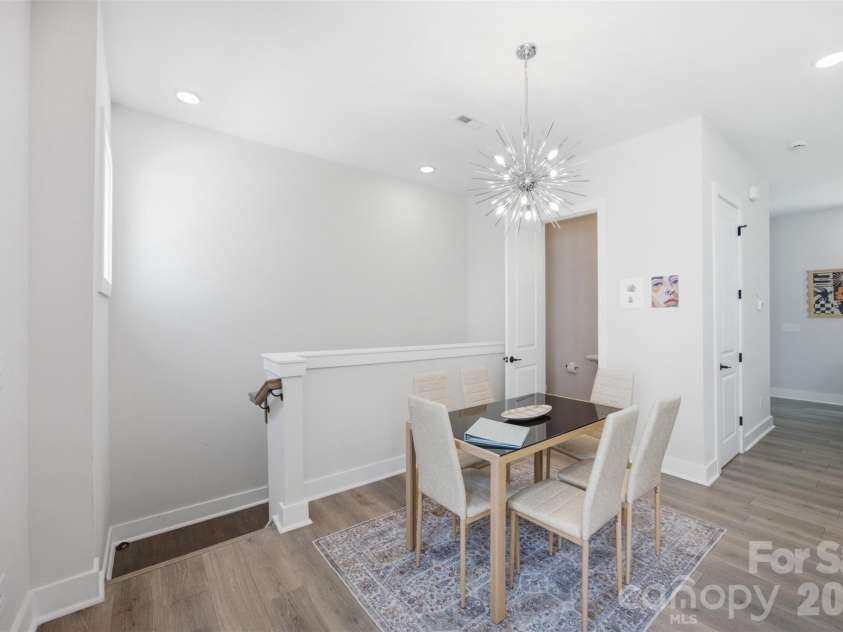 509 Strong Avenue, Charlotte, NC 28205.  MLS# CAR4418385, YatesRealty ID 47499. 