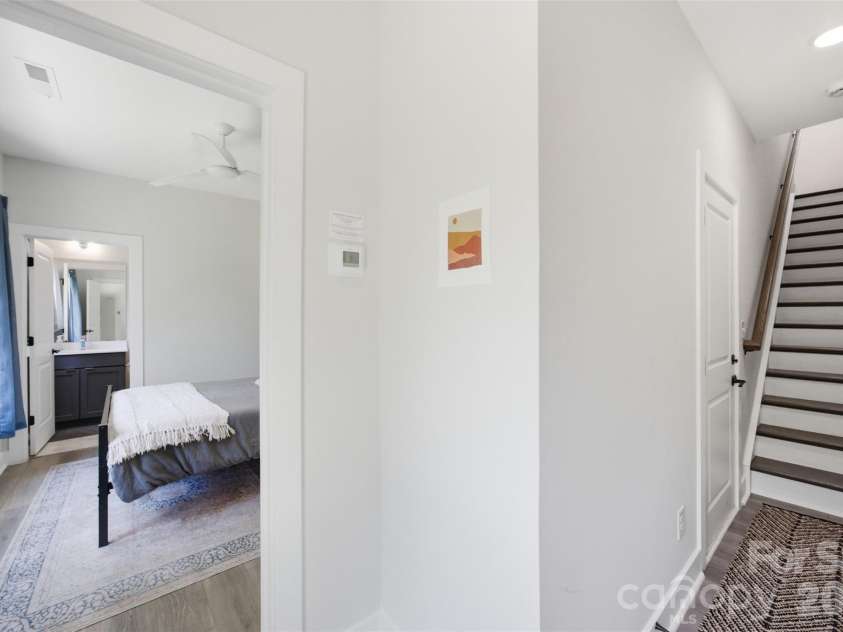 509 Strong Avenue, Charlotte, NC 28205.  MLS# CAR4418385, YatesRealty ID 47499. 