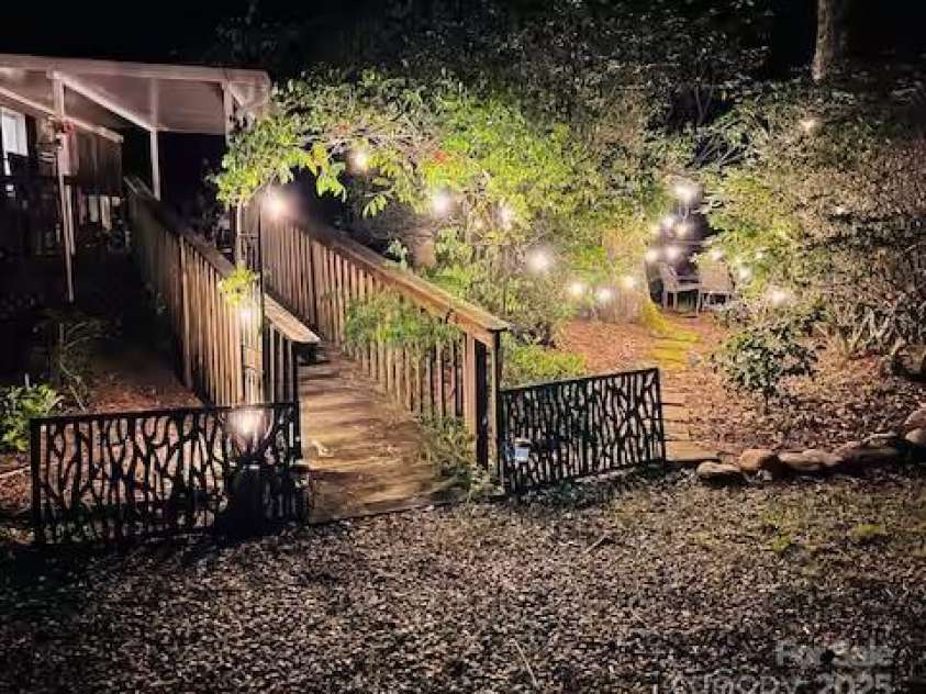 45 tomahawk Drive, Sapphire, NC 28774.  MLS# CAR4309556, YatesRealty ID 475. 