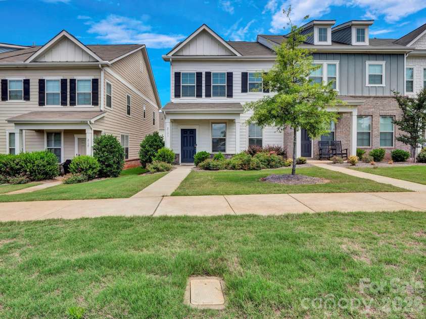 2131 Stevens Mill Road, Matthews, NC 28104.  MLS# CAR4388891, YatesRealty ID 4750. 