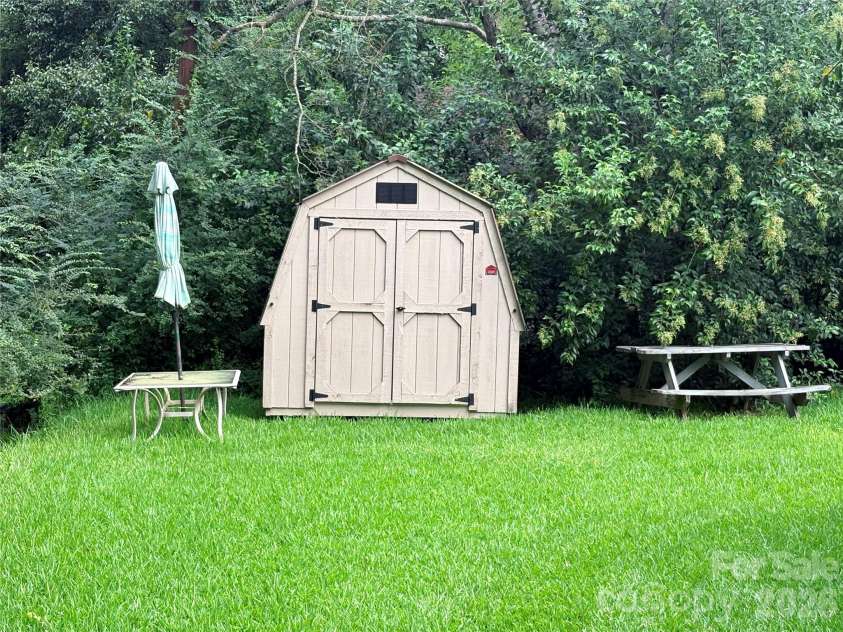 420 Hampton Road, Lancaster, SC 29720.  MLS# CAR4419257, YatesRealty ID 47500. Storage Bldg