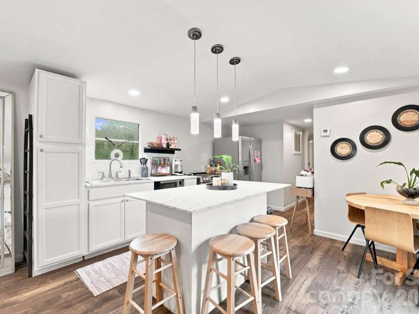 1433 Oakbrook Lane, Denver, NC 28037.  MLS# CAR4417422, YatesRealty ID 47501. 