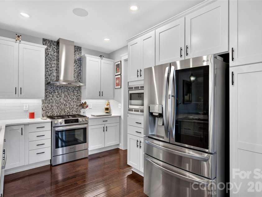 10 Buckhorn Gap Road, Biltmore Lake, NC 28715.  MLS# CAR4417236, YatesRealty ID 47503. 