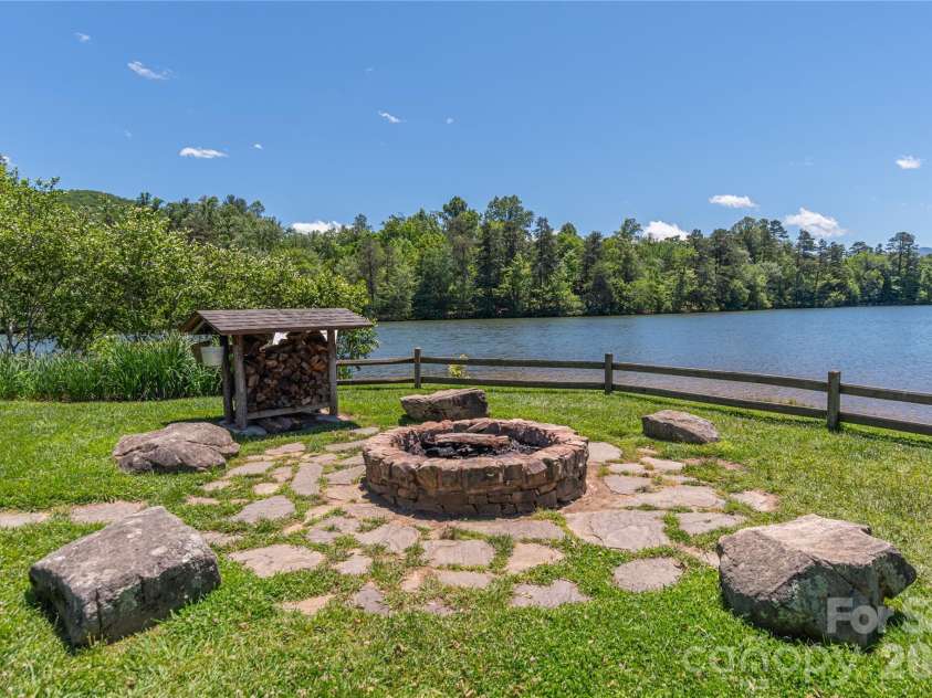 10 Buckhorn Gap Road, Biltmore Lake, NC 28715.  MLS# CAR4417236, YatesRealty ID 47503. 