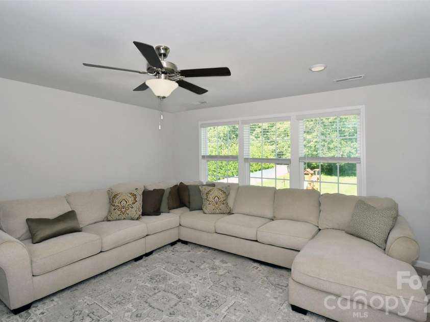 2179 Spring Wind Road, Pfafftown, NC 27040.  MLS# CAR4418005, YatesRealty ID 47504. 