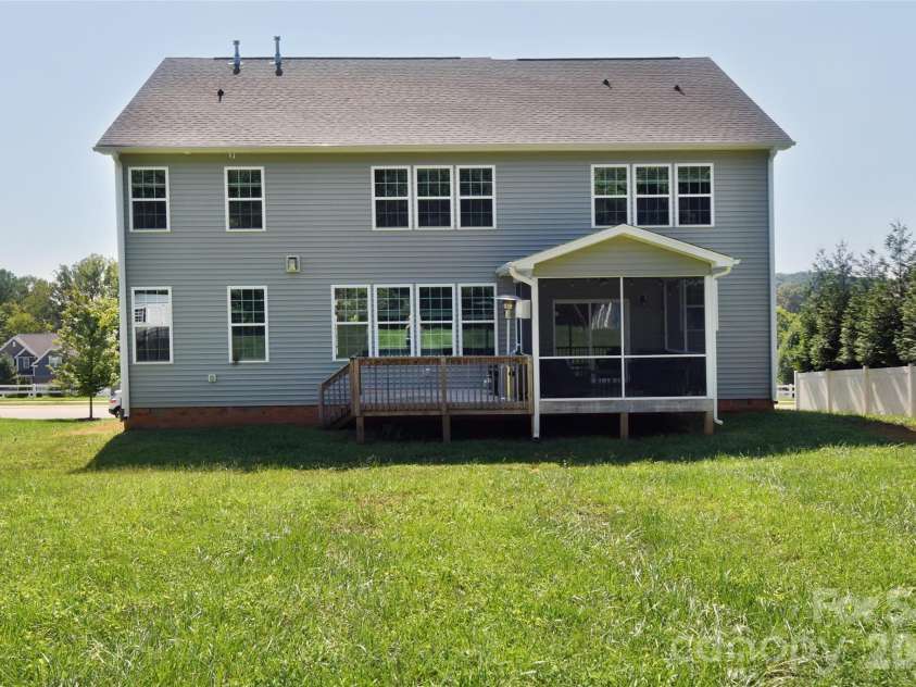 2179 Spring Wind Road, Pfafftown, NC 27040.  MLS# CAR4418005, YatesRealty ID 47504. 