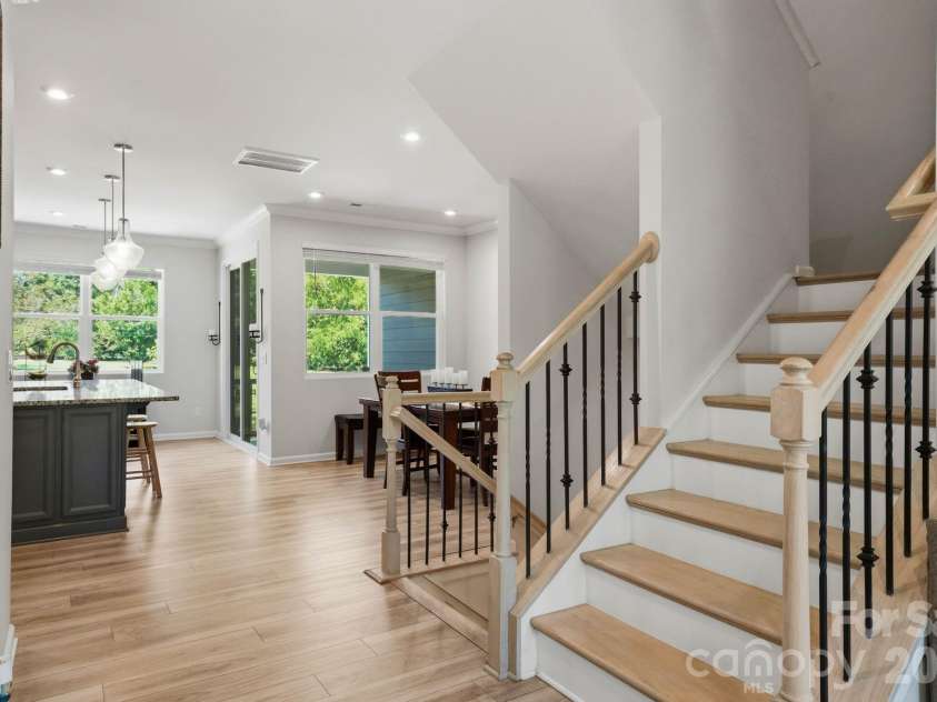 16705 Summers Walk Boulevard, Davidson, NC 28036.  MLS# CAR4411170, YatesRealty ID 47505. 