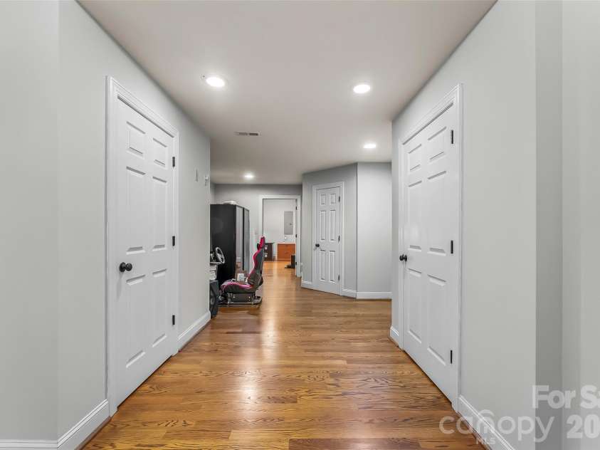 293 Bear Cliff Drive, Nebo, NC 28761.  MLS# CAR4419000, YatesRealty ID 47508. 