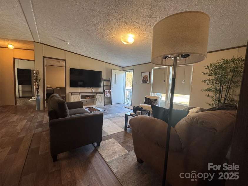 208 Steen Road, Mount Croghan, SC 29727.  MLS# CAR4243257, YatesRealty ID 4751. 