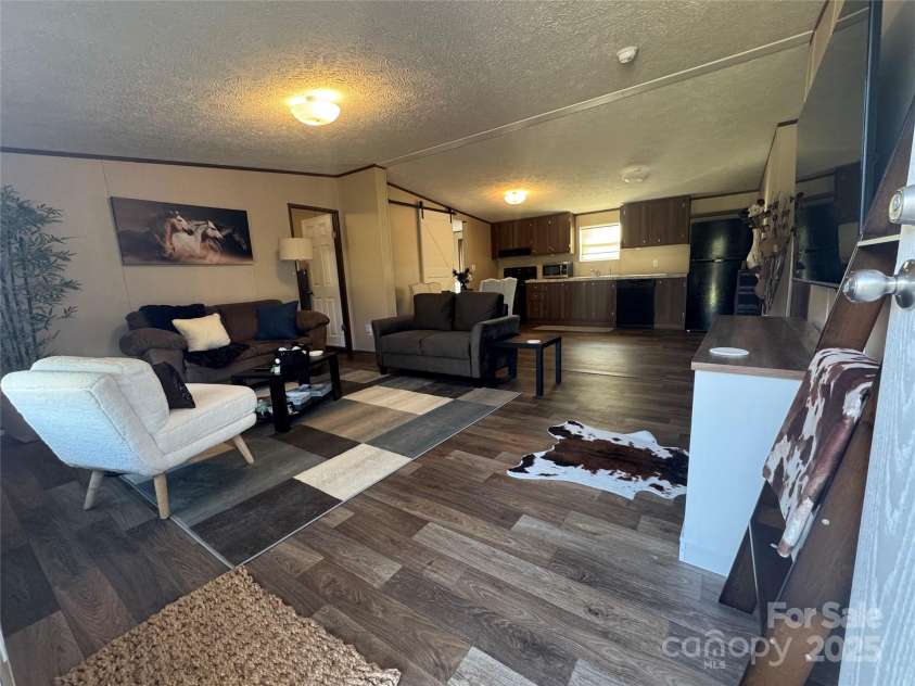 208 Steen Road, Mount Croghan, SC 29727.  MLS# CAR4243257, YatesRealty ID 4751. 