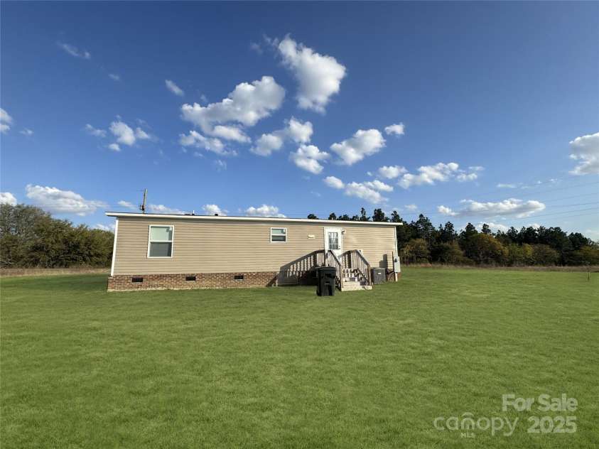 208 Steen Road, Mount Croghan, SC 29727.  MLS# CAR4243257, YatesRealty ID 4751. 